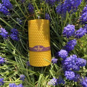 Lumânare din ceară naturală de albine înălțime 13 cm cu Diametru 6,5 cm